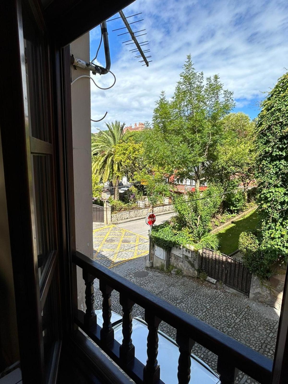 La Aldea 3 , Centro De Comillas Esterno foto